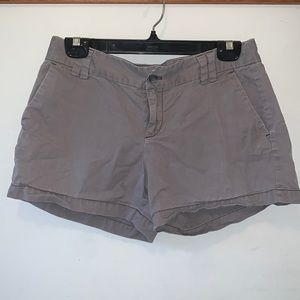 Loft Woman’s 4 Shorts Tan